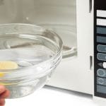 Mikrovalovna pečica