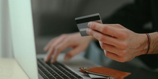 Pri spletnih nakupih prihaja pomembna sprememba