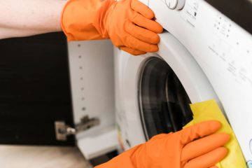 Bi znali pravilno očistiti pralni stroj? Večina ljudi naredi isto napako