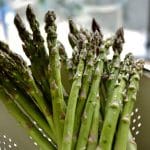 Jedi iz špargljev: 7 enostavnih idej, ki jih lahko pripravite hitro in brez zapletov