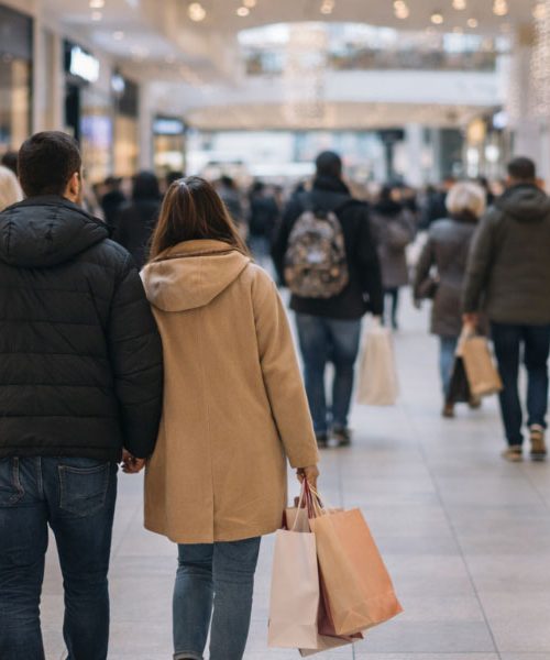 Preverili smo, kdaj se začnejo zimske razprodaje 2026