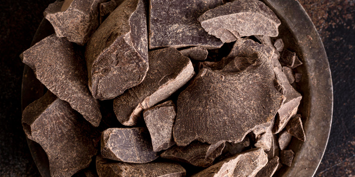 Zakaj čokolada včasih postane bela? Resnica o “cvetenju”, ki preseneti mnoge