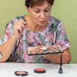 Ličenje, starejša ženska