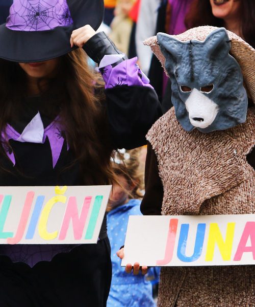 Kaj so otroci nekoč dobivali za pusta – in zakaj danes namesto krofov dobijo bombone?