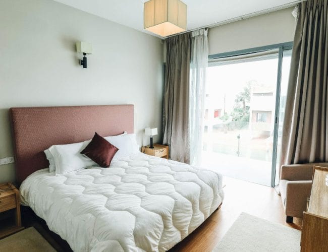 Zakaj so naše babice vedno odpirale okna ob isti uri