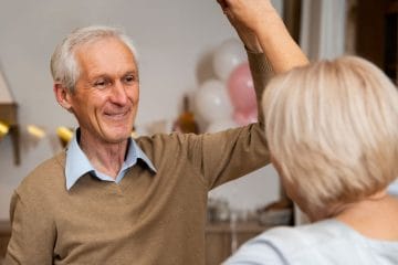 Po 60. letu se življenje ne ustavi – postane bolj jasno, mirno in pogosto lepše