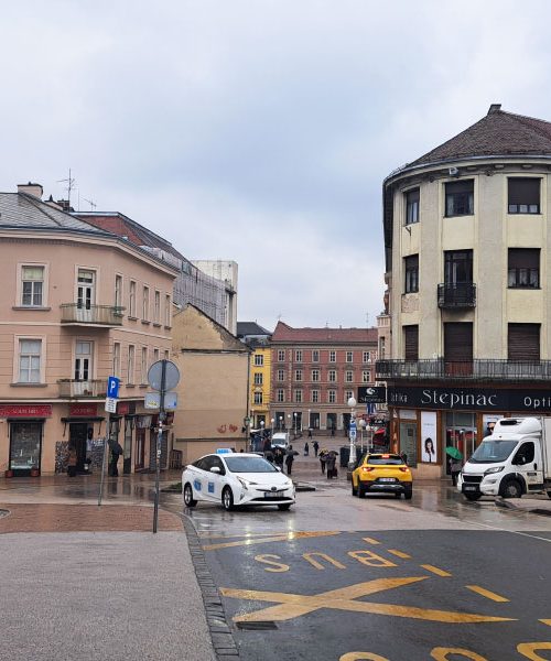 Napake, ki turiste na potovanjih v tujini najpogosteje spravijo v težave