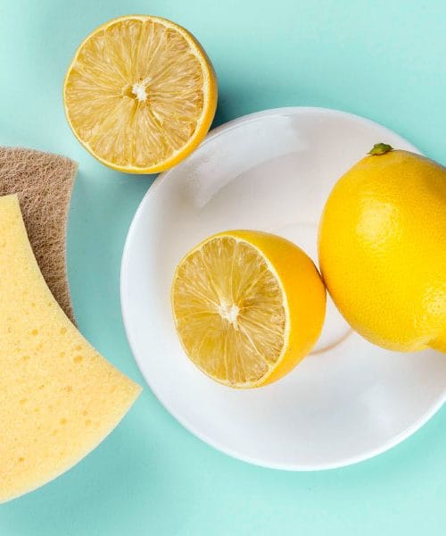 Preprost kuhinjski trik z limono, ki ga mnogi uporabljajo že desetletja