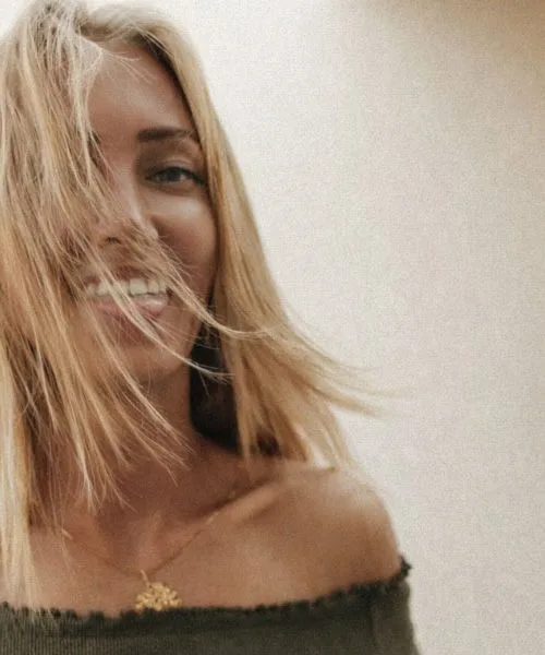 Najboljša pričeska za prve aprilske dni? Mehki bob bo letos navdušil