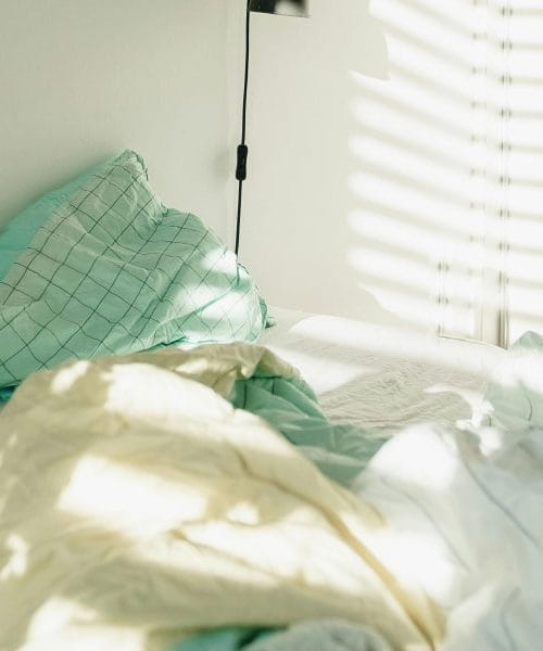 Kako pogosto pa vi perete rjuhe, vzglavnike in vzmetnico?