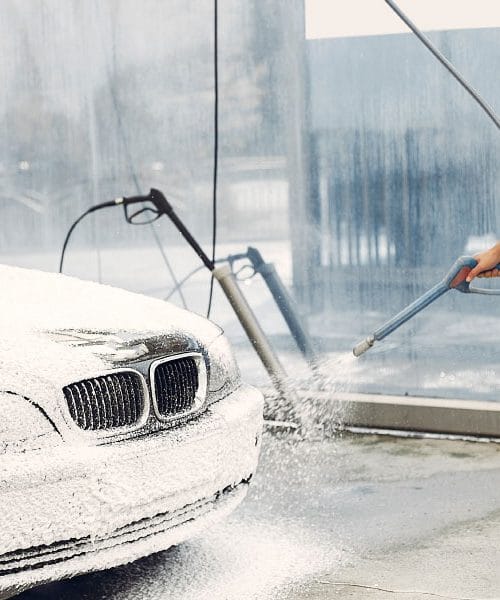 Mnogi vozniki avto perejo narobe, rezultati so hitro vidni – na laku