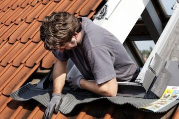 V Sloveniji bo treba v prihodnjih letih zamenjati več kot 40.000 strešnih oken