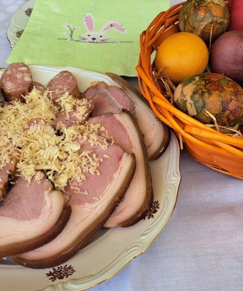 To je pravi slovenski velikonočni zajtrk