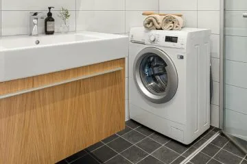 To je znak na kopalniških ploščicah, ki ga mnogi spregledajo, a veliko pove