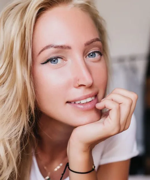Nova pravila blond las: manj pepelnato, bolj sijoče in precej bolje se nosijo