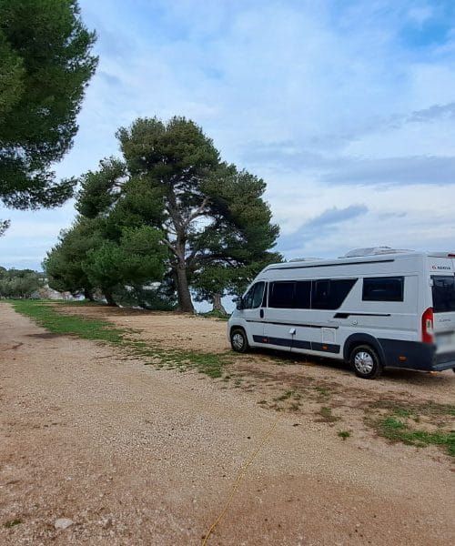 Pet stvari, na katere morate biti pozorni pri nakupu rabljenega avtodoma
