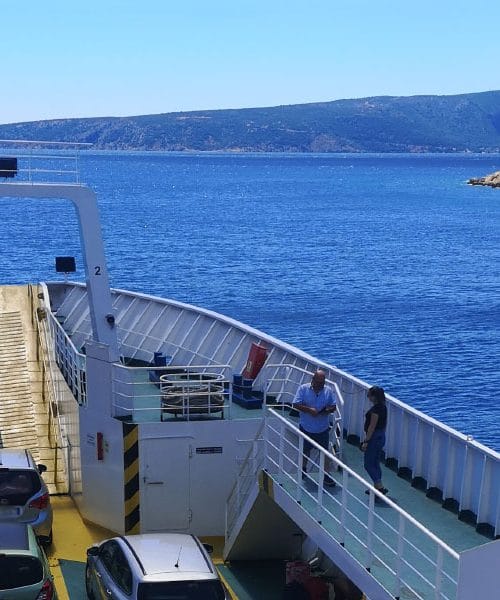 S trajektom na Cres? To morate vedeti, preden zapeljete proti Brestovi ali Krku