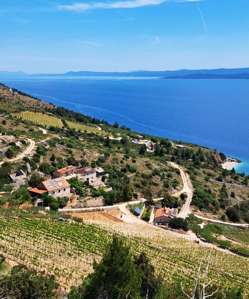 Brač ni vedno takšen, kot ga vidimo na fotografijah – resnica je bolj zanimiva
