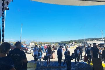 Najbolj stresen del poti na otok je pogosto prav tisti, ki traja le nekaj minut