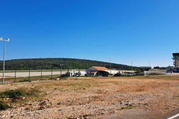 Hrvaški otoki imajo več letališč, kot si mislite: od Brača in Lošinja do steze na Hvaru