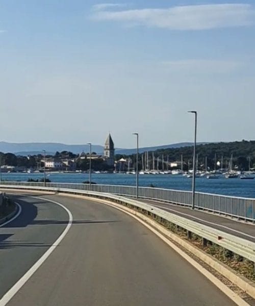 Ta dva otoka, priljubljena pri Slovencih, sta bila nekoč eno