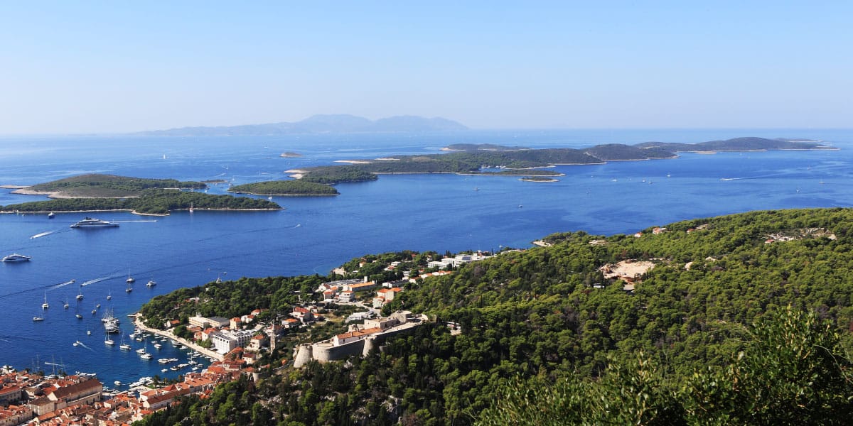 Paklinski otoki, Hvar