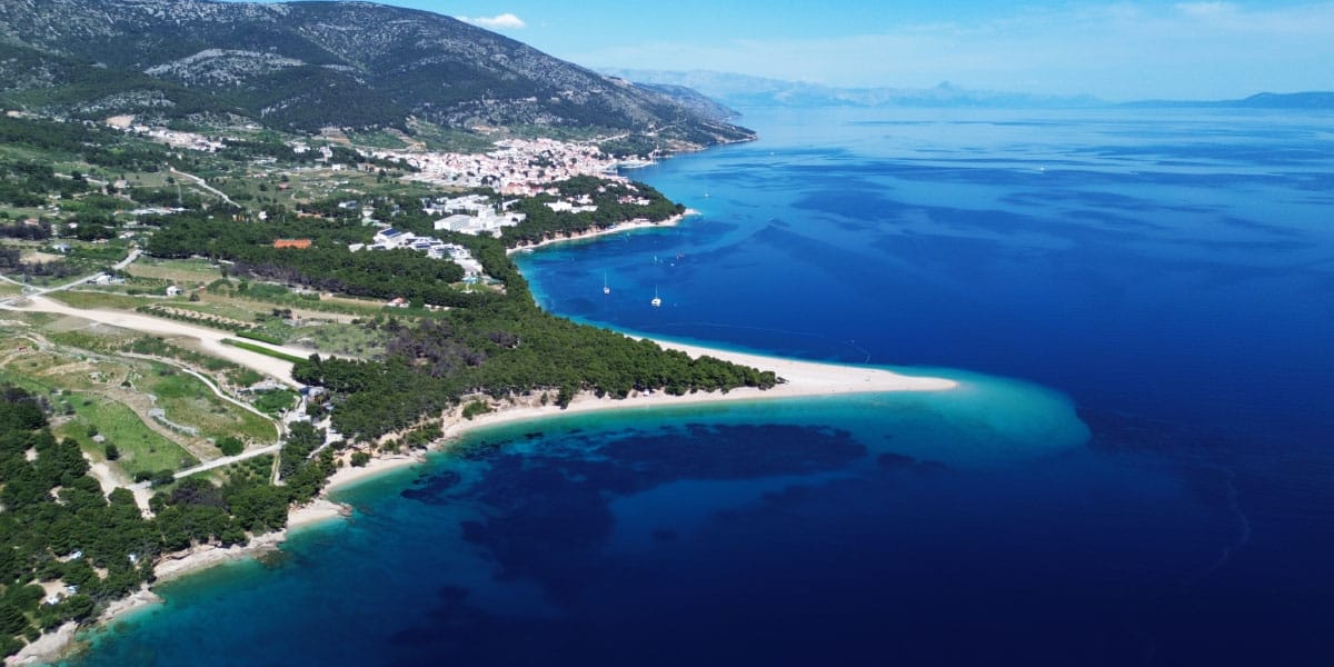 Plaža Zlatni rat, Bol, Brač