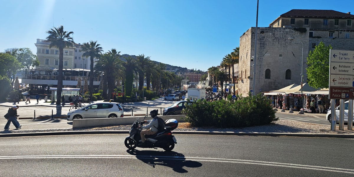 Split, Riva