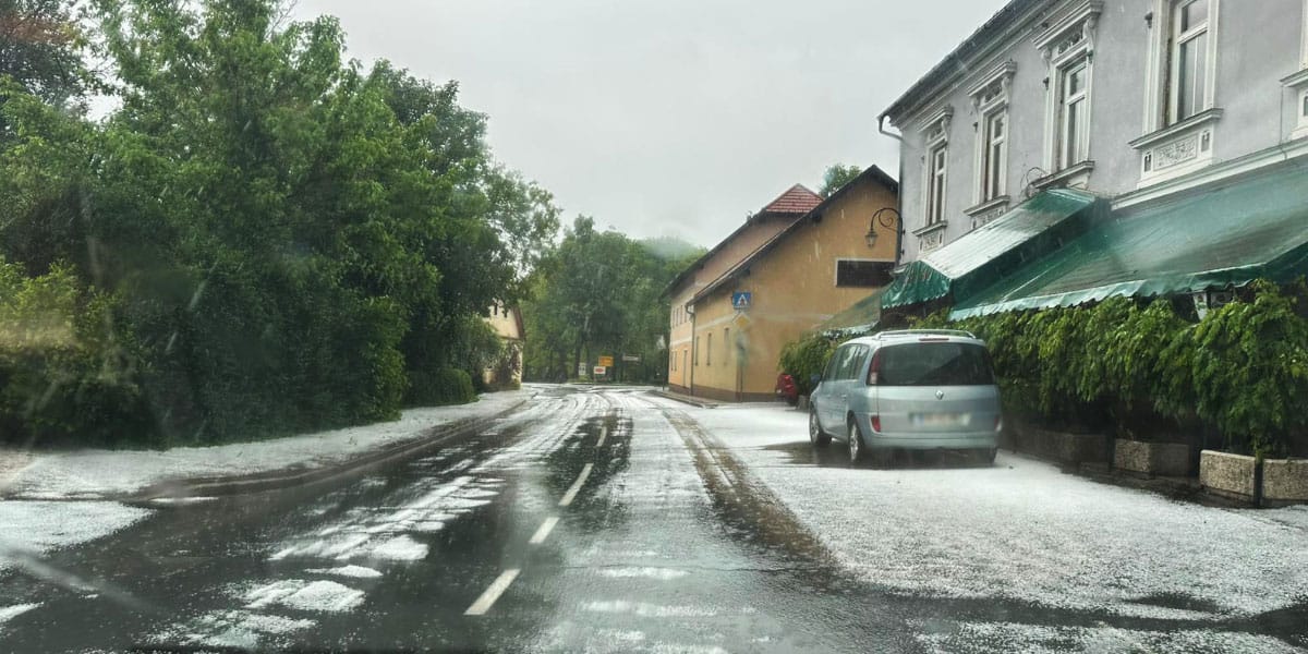 Kdaj pada toča, sodra in kdaj babje pšeno?