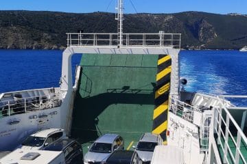 Slovenci na dopustu: teh prizorov na trajektu skoraj nikoli ne manjka