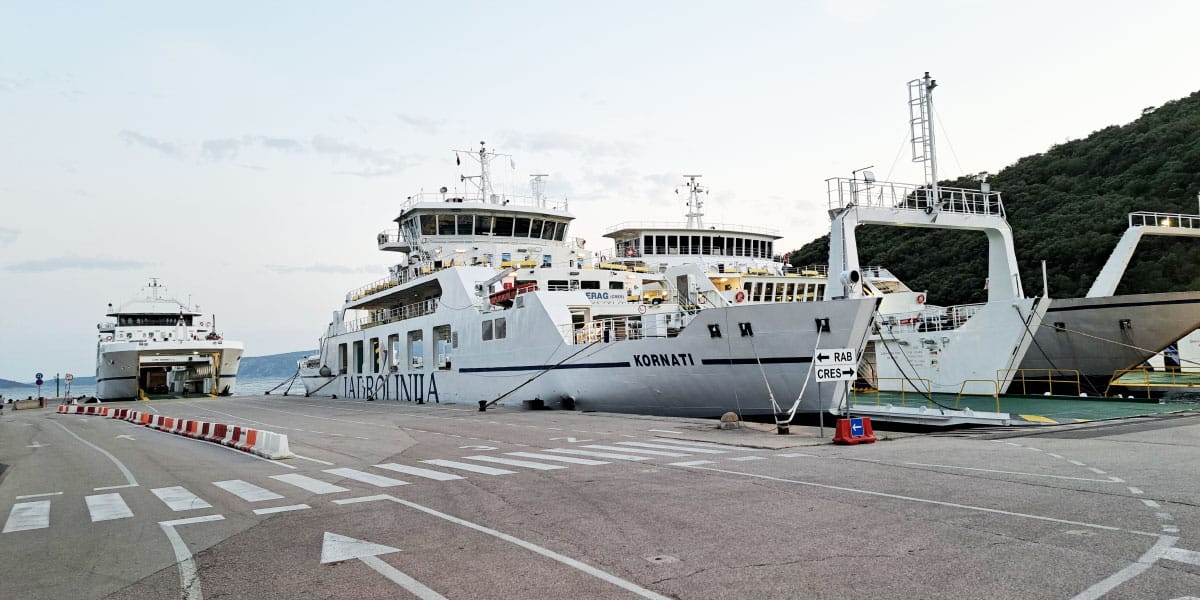 Trajektno pristanišče Valbiska na otoku Krku