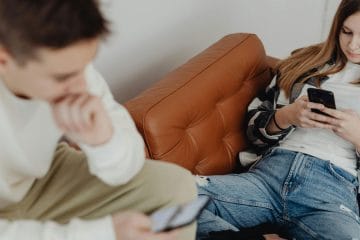 Možgani niso utrujeni brez razloga: pet navad, ki jim lahko vrnejo ostrino