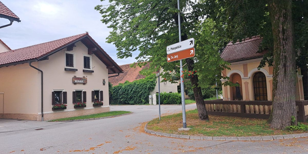 Središče naselja Gotovlje