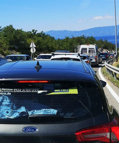 Mnogi na morje odidejo prezgodaj ali prepozno: kdaj je vožnja najmanj naporna