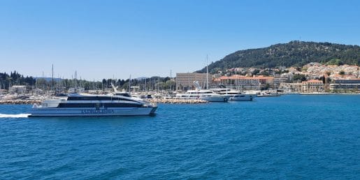 Jadrolinija poleti dodaja nove hitre linije: na otoke in v Italijo precej hitreje