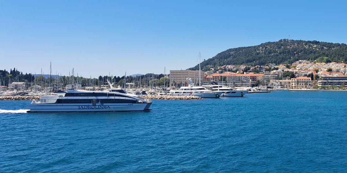 Katamaran Jelena v Splitu