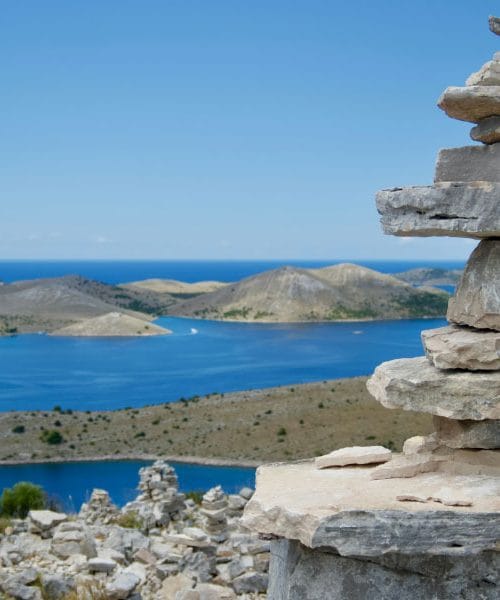 Kornati – otočje iz filma, ribarska metropola in kraj, kamor ne smete stopiti