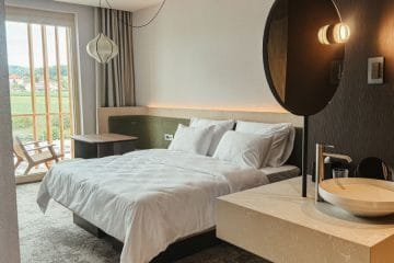 Dopustujete v hotelu all inclusive? Tega pravila o napitninah številni ne poznajo