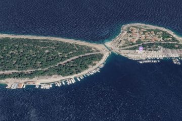 Most Privlaka se ne bo odpiral: začetek sezone prinaša zaplet za navtike pri Lošinju