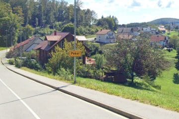 V Sloveniji imamo dva kraja z imenom Pekel, v obeh ljudje živijo precej mirno