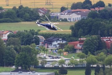 Nad Krškim je med praznikom policije zaokrožil helikopter (FOTO)