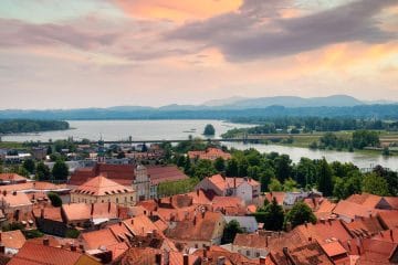 Ptujsko morje: slovensko jezero, ki poleti preseneti skoraj kot obala
