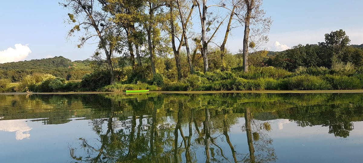 Poleti osvežitev nekateri poiščejo tudi v reki, ki jo Slovenci ne poznajo tako dobro