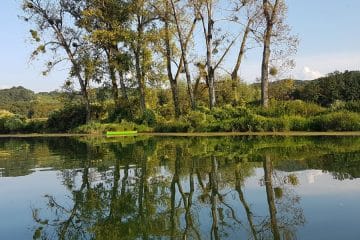 Poleti osvežitev nekateri poiščejo tudi v reki, ki jo Slovenci ne poznajo tako dobro