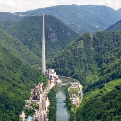 Velikan, ki ga vidimo že od daleč, zgodba pa še vedno buri domišljijo