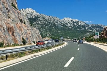 Kako do Dalmacije, če je zaradi burje oviran promet pri predoru Sveti Rok?