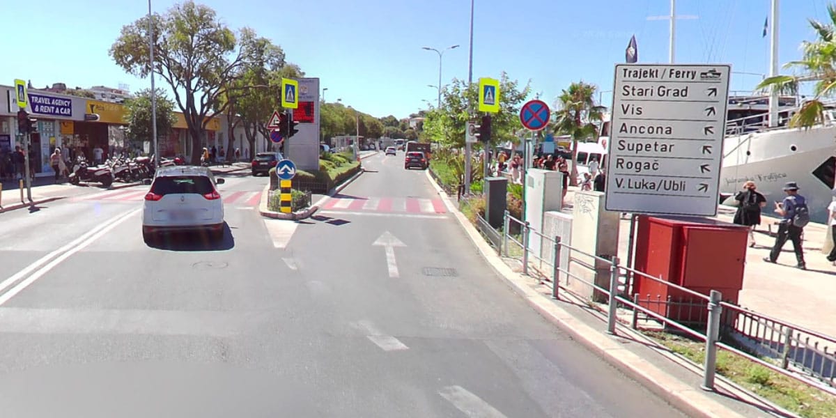 Trajektno pristanišče Split