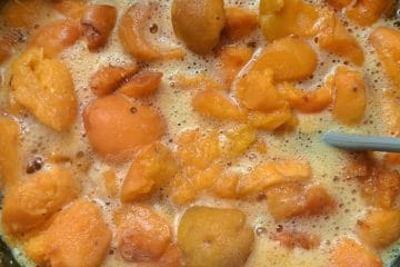 Kako narezati sadje za marmelado, da se skuha enakomerno in brez kaše