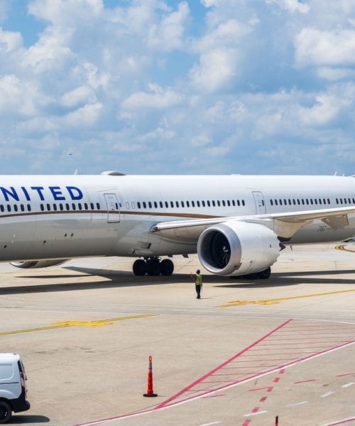 Z Brnika neposredno v New York, United napovedal štiri lete na teden
