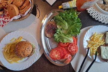 Kaj ta teden skuhati za kosilo? Jedilnik za zadnji teden pred začetkom šole